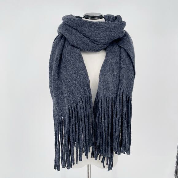 Anthropologie Scarf Womens One Size Large Gray Cozy Soft Fringe 90" x 28" - Picture 1 of 9
